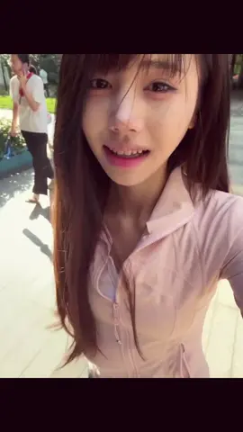 爱本不会伤人，伤人的只是那些说爱你的人。 #douyin抖音 #nanfang #小南 #南方 #03 #viral #fyp #tiktokviral #xuhuong #xh 