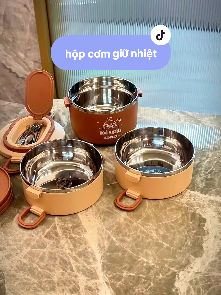 Hộp cơm giữ nhiệt Lucky Box  #hopcomluckybox #hopcomgiunhiet #hopcomvanphong #hopcom #danhchogenz 