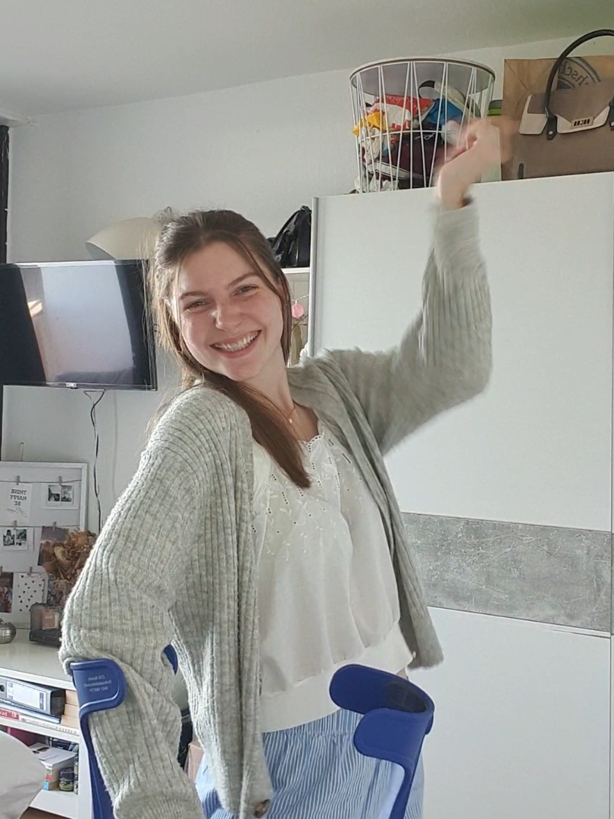 Eine Cola bitte #snap #drink #cola #clubcanthandleme #banger #musically 