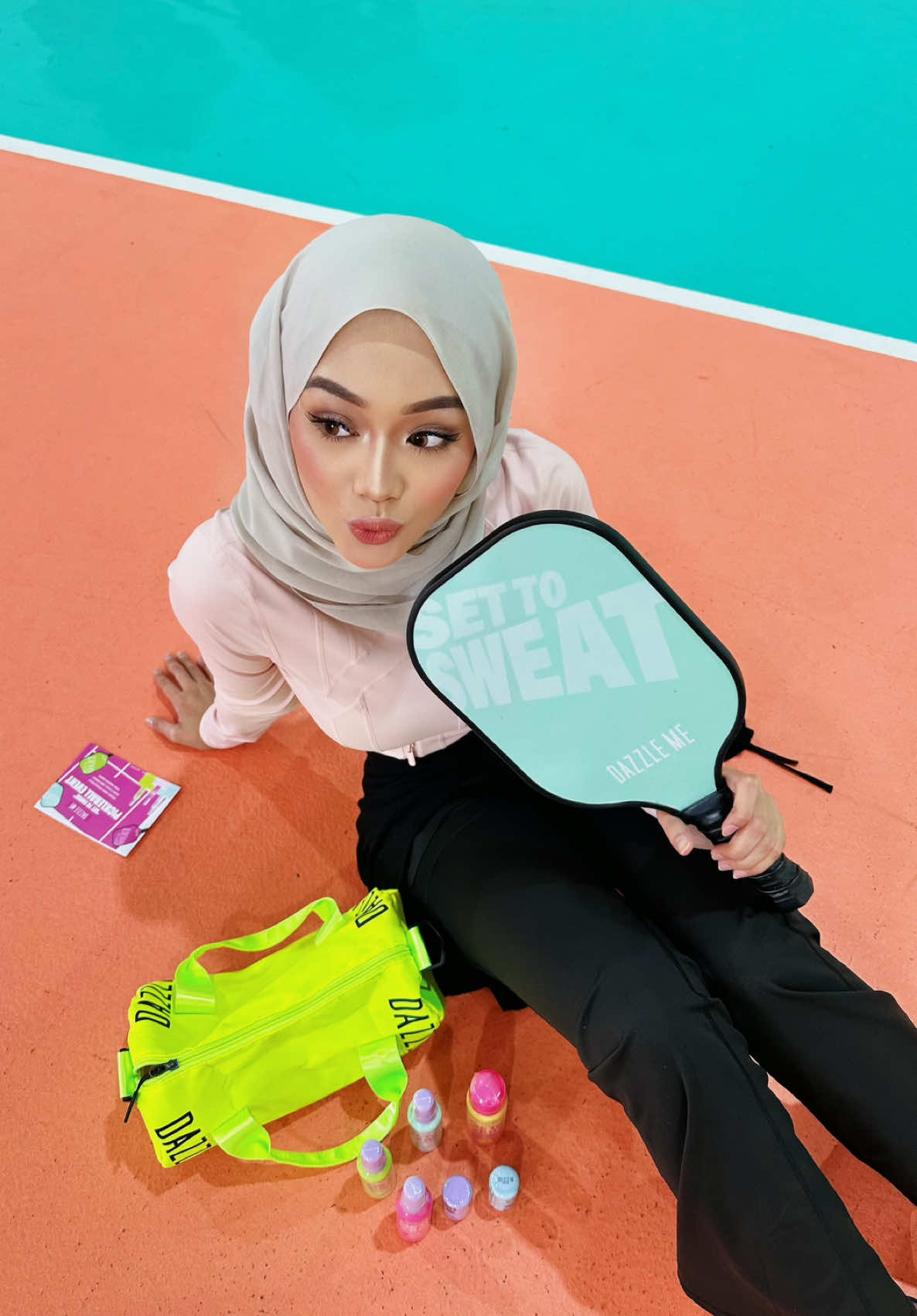 From glam to game mode & back! Thanks to @DAZZLE ME MALAYSIA for holding it down✨! Officially a certified pickleball girly hehe, and your setting spray should always work harder than you do. 🎾💗 #dmsettosweat 