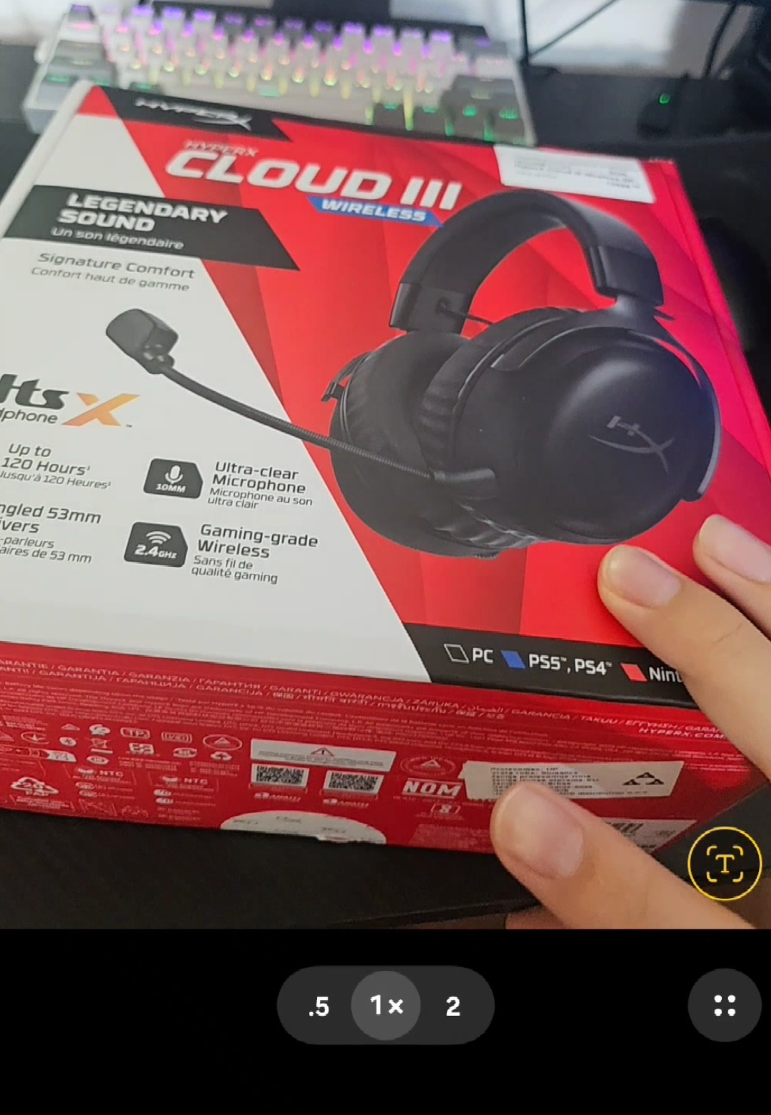 Hyperx cloud 3 are finnaly here ❤️ #hyperx #hyperxcloud3 #hyperxcloud #hyperxfamily #hyperxcloud2 #LIVE #TikTokLIVE #faceit10lvl #faceit #cs2moments #cs2 #counterstrike #mirage #headphones #fy #fyp #fyppppppppppppppppppppppp #fypシ゚ #fypp 