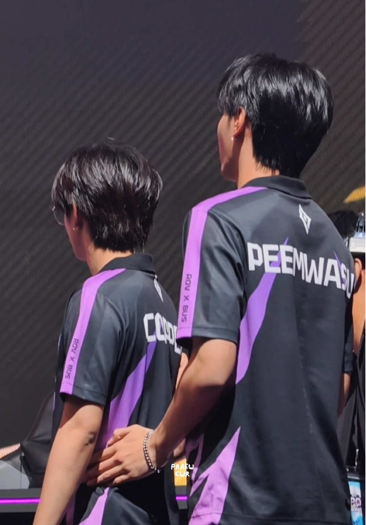 🫠🫠🫠 #BUSbecauseofyouishine #COPPERdechawat #RoVTPOPshowmatch #peemwasu 