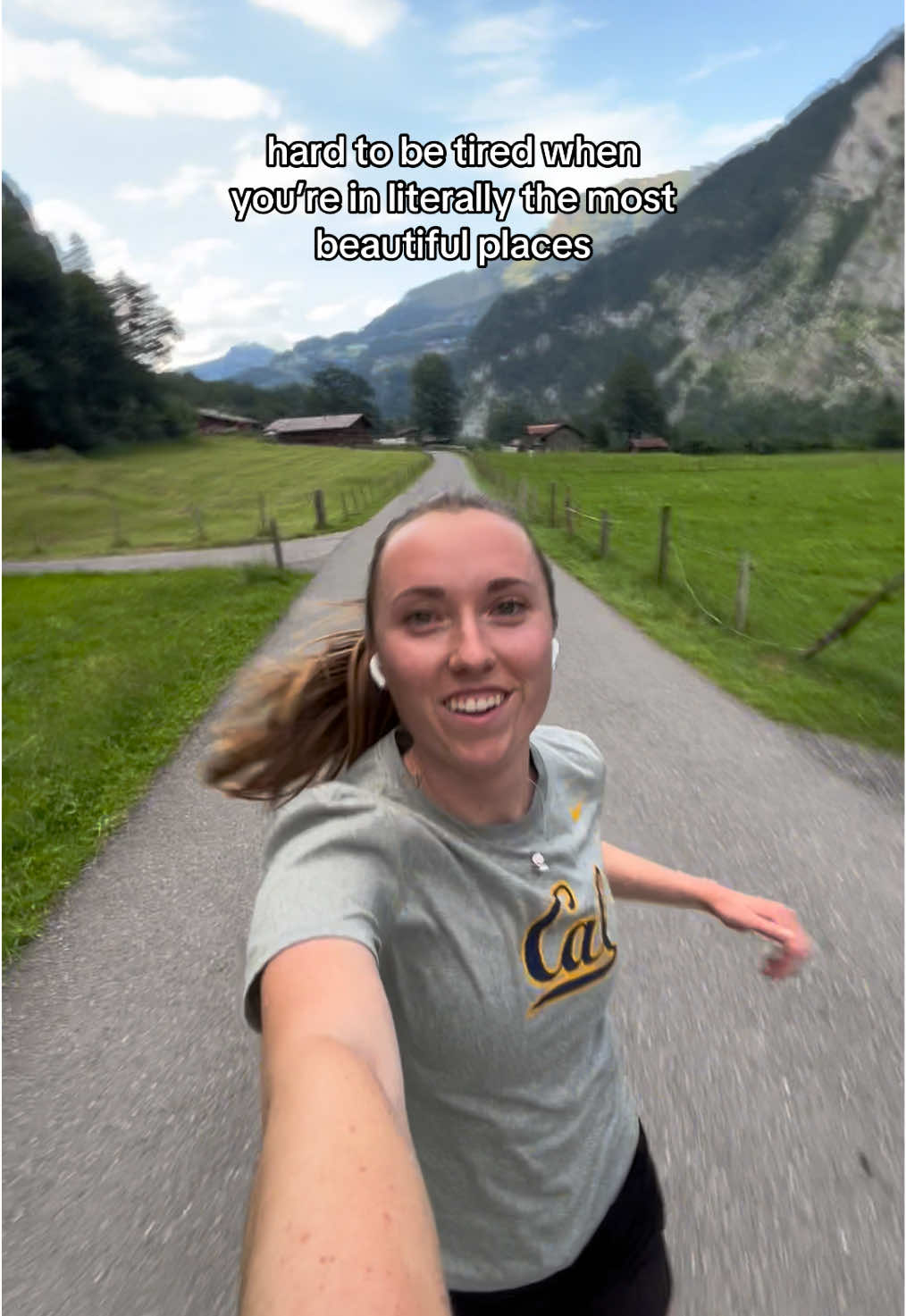 switzerland is a dream #runtok #Running #runcommunity #runner #runnergirl #switzerlandnature #lauterbrunnen 