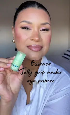 Finally putting this to the test!  #fyp #makeup #beauty #BeautyTok #makeuptok #essencecosmetics #essencemakeup #firstimpression #makeupreview #undereyeprimer #sama28 #tiktoksouthafrica #capetownsouthafrica #southafrica #satiktok🇿🇦 @essence cosmetics Africa @essence.cosmetics 