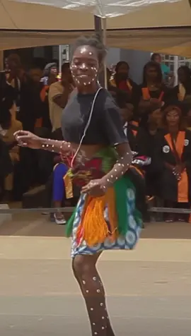 #pourtoi #foryoupagе #fyp #zambia #dancer #traditional #ceremonie #diplome #Africa #viral 