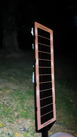 ซื้อ 1 แถม 1 รับประกัน 10 ปี ไฟโซล่าเซลล์ 100000W ไฟถนนูโซล่าเซลล์ IP67 กันน้ำและกันฟ้าผ่ Solar Light สว่างขึ้นโดยอัตโนมัตตอนกลางคืน