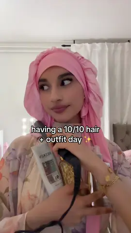 Watch till the end!!                                                                                                               #hijab #hijabi #hijabjourney #hijabstyle #hijabitiktok #relatable 
