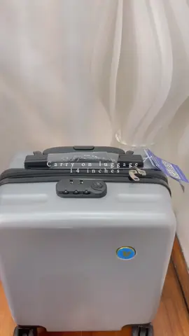 #freebirdluggage #travellingluggage #travel #handcarry #handcarryluggage #luggage #smallluggage #lightweight #fyp 