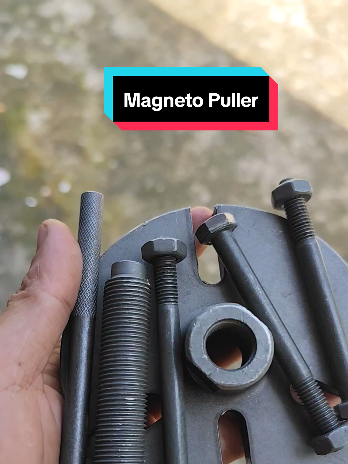 Magnet Puller #fyp #viralvideo #magnetopuller #magnetopullertools #motorcyclesoftiktok #toolformagneto #motorcycletools 