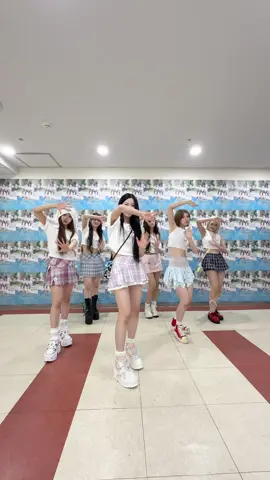 조심히 들어가👋 #NMIXX #엔믹스 #NSWER_VACATION 