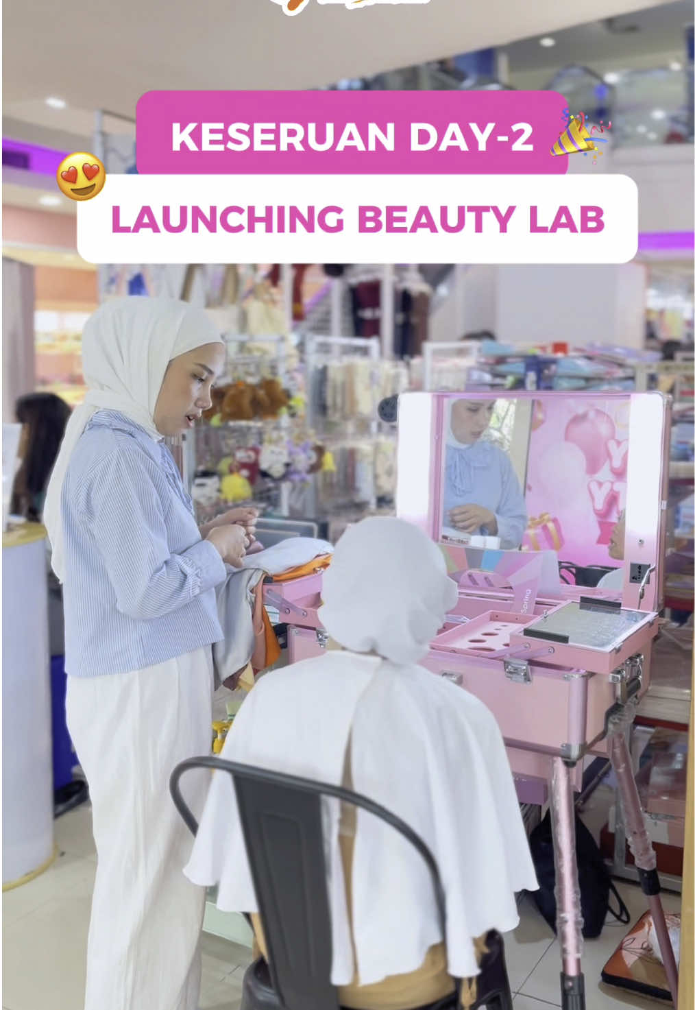 Keseruan Grand Launching Beauty Lab Luwes Kestalan DAY-2 🌸 🥳 Seru sekali grand launching hari ini fams, luar biasa sekali antusiasnya 🥰🤩 Menghadirkan lebih dari 100++ beauty brand, berbagai activity seruu dan masih banyak lagi ✨🙌🏻 Dan ada Exclusive Member juga nih fams, pastinya banyak benefit yang bisa kamu dapatkan 🥳 Grand Launching BeautyLab Luwes Kestalan✨ 📅 11 - 13 Juli 2025 🕐 Mulai jam 13.00 WIB 📍 Luwes Kestalan Bakalan ada: 💄 Beauty Class ✂️ Free Haircut 🧴 Free Shade Finder 🧖‍♀️ Free Skin Check 🎨 DIY Workshop & Keychain 🎁 Free Goodie Bag & Pouch 💥 Flash Sale dan masih banyak kejutan lainnya! 😍 Yuk ajak geng kamu, cobain semua aktivitas, dan bawa pulang banyak freebies~ 🎉 #luwesbeautylab #beautylab #luweskestalan #luwesgroup #eventluweskestalan #pilihantepatbelanjahemat #infosolo #beautylab #beautyhacks #skincare #makeup #beauty
