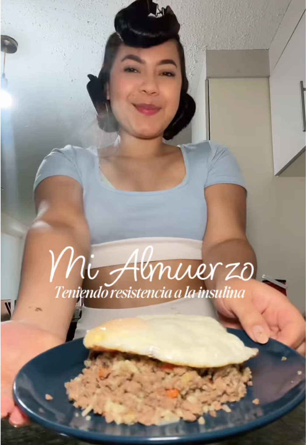 Recomendación el coliflor hace que la comida se ponga más simple 🥹 así que pueden ir probando y sazonando al gusto 🫶🏻 también pueden hacerlo con pollo, carne mechada 🫶🏻  #comida #resistenciaalainsulina #insulina #ri #recetas #tutorial #comidasaludable 