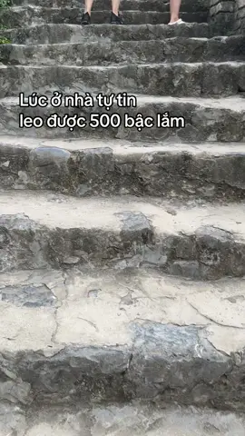 Tới nơi thì thấy cũng đáng nha #hangmua #ninhbinh #leonui