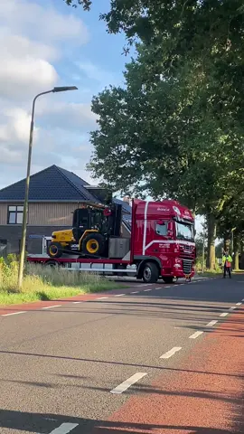 👤👤👤👤@renedaf105  📍Balkbrug  📱IPhone 8 #goinstyle🚨😍👌 #lampjesendingetjes🚛🚨 #dikkevrachtauto🇳🇱😍🔥 #lampenaanengaan🤟🏻😍 #dikding🤤🤩🤟 