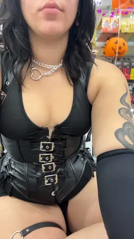 #tb to that one time I did this look for #halloween #fyp #costume #thicktok #OOTD 