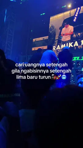 🕺 #stasiuntop10surabaya🚂✈️ #stationtop10 