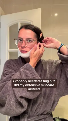 💆🏼‍♀️🧖🏼‍♀️ #skincare #hug #creatorsearchinsights 