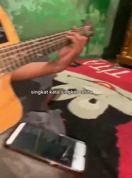 cover dadakan bang🗿🙏 #VoiceEffects #cover #budidoremi #budidoremi123456  #covergitar #laguviral #trending #fyp #foryoupage #4u