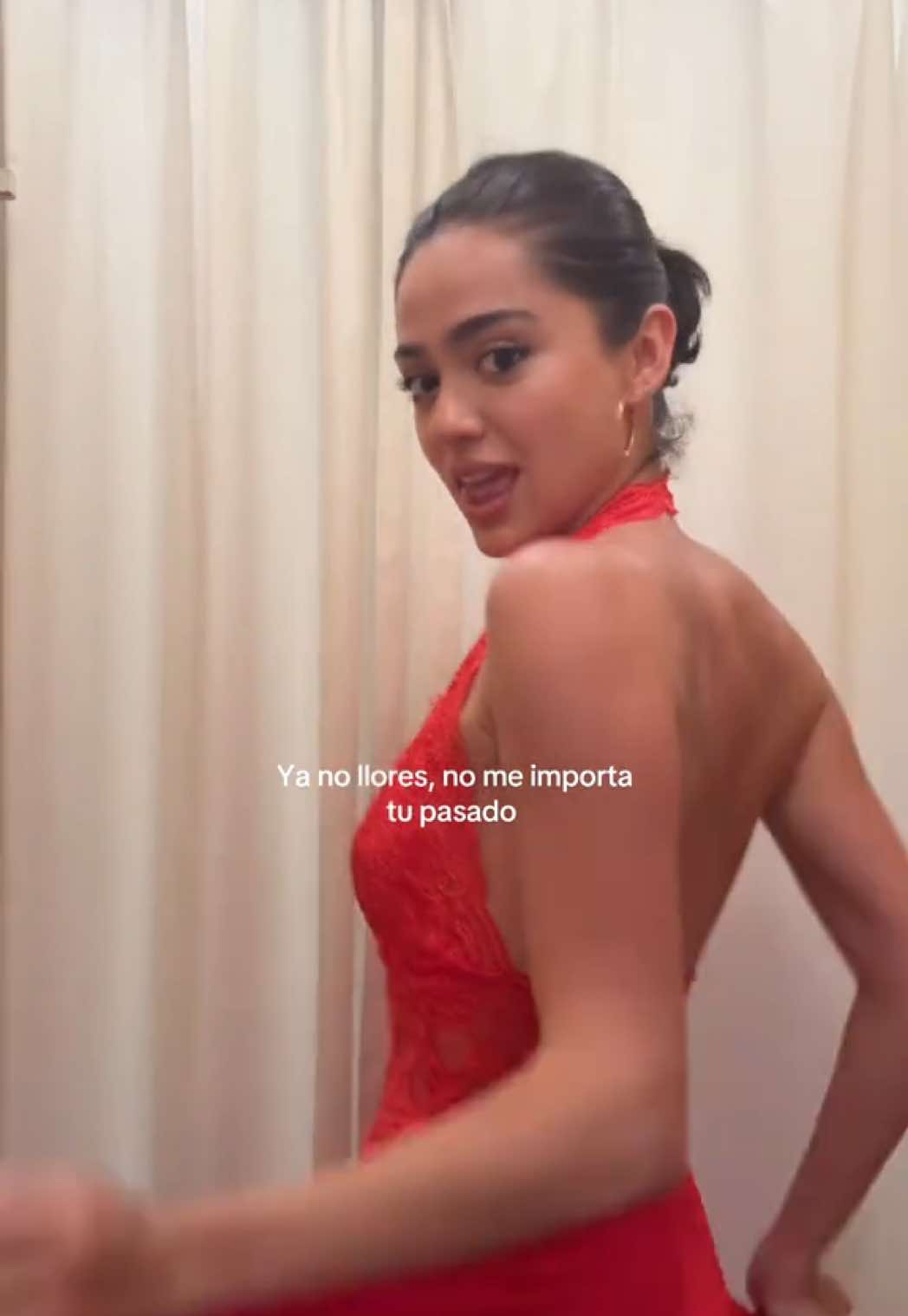 Music in spanish is the most romantic thing there is 