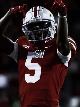 Past tense✍️ #garretwilson #college #edit #edits #football #blowthisup #footballedit 