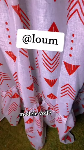 @Loum pour le modele couture @JUMELLE BEAUTÉ CISSE SERVICE 