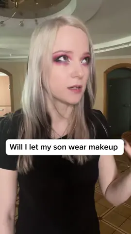 Makeup on men is hot! End of discussion lol I don’t know about you guys, but I’ll explain my kids how the world works and also how things really are, so they could be prepared. The way how you perceive it might be different, so nobody has to agree with anyone. Raise your kids the way you think is right. Good luck to all of us.  #millennials #elderemo #menmakeup #malemakeup #serving #letstalk 