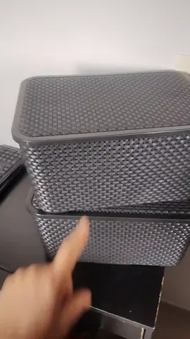 Oganize tudo que você precisa na sua casa com essas caixas organizadora rattan 20l #tiktokshopchegou  #caixa  #organização 
