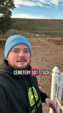 The development in Atlanta is really insane! This little cemetery is all that’s left of an historic town and it’s stuck between runways at the world’s busiest airport! #atlanta #atlantahistory #weirdplaces 