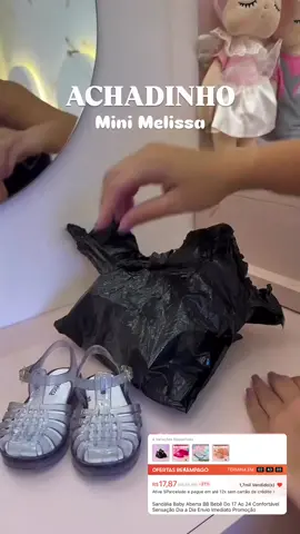 👶💥 Oferta imperdível no ar! A sandália baby + amada com super desconto! Do 17 ao 24, com conforto e estilo que seu bebê merece! 💖     Comente “ QUERO “ que eu mando o link !  #OfertaDoDia #AchadinhosDaShopee #PromoçãoShopee #LookinhoDoDia #SandáliaBaby #ShopeeBrasil #DicaDeMãe #MãeAntenada #DescontoImperdível #BebêComEstilo #ConfortoEmPrimeiroLugar #martenidade #dicasparamamaes