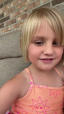 Piper got a haircut like mommy today 💇🏼‍♀️ #campolifam #nostalgiamom @Love Island USA 