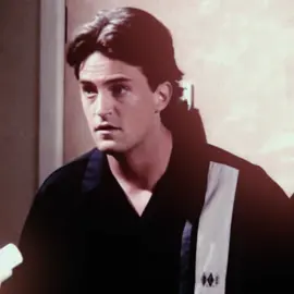 best character in friends wbk #fypシ゚ #viral #aftereffects #foryou #edit #foryoupage #chandlerbing #chandlerbingedit #matthewperry #matthewperryedit #friends #friendsedit 
