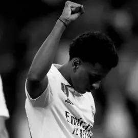 sozinho. #rodrygo #edit #football #sad 