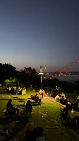 Baktıkça huzur bulduğum yer  #duatepeparkı #hisarüstü #düşlerdeistanbul #keşfetteyizzz #istanbul 