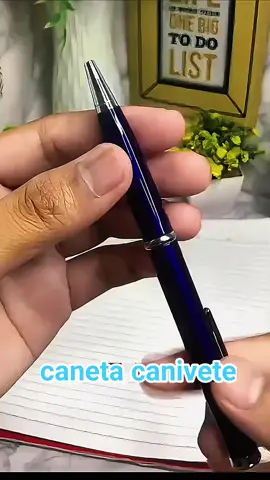 Caneta canivete 2 em 1 com lâmina tática oculta. Funcional e discreta, ideal para uso prático e autodefesa. #CanetaCanivete #LâminaOculta #Tática #Multifuncional #discreta 