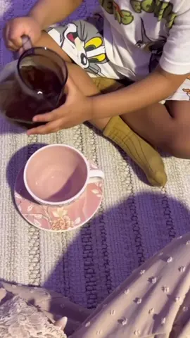 مقابل الوجه اللي ينقال عنه : ‏وجهٍ يقهويك قبل اتقهوىَ ❤️ #اكسبلوررر #قهوه #اطفال #foryoupage #tiktok #fyp #capcut #viral #تصويري 