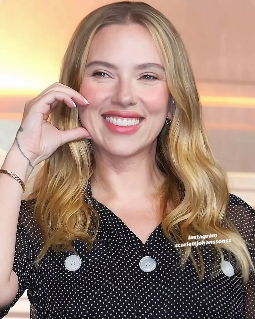 Hello ❤️ #scarlettjohansson 