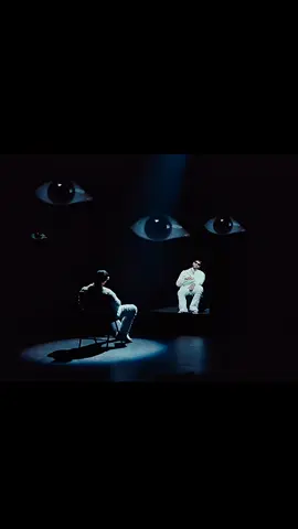 🚶‍♂️Me alejo sin mirar atras➡️ #razones #anuel #musica #rolitasparadedicar #indirectas #desamor #foryoupage #CapCut 