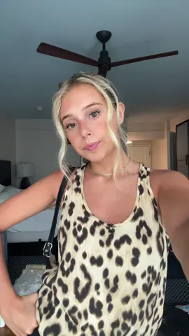 Heres my outfit. suitcase arrived and i got straight to work as if nothing happened 