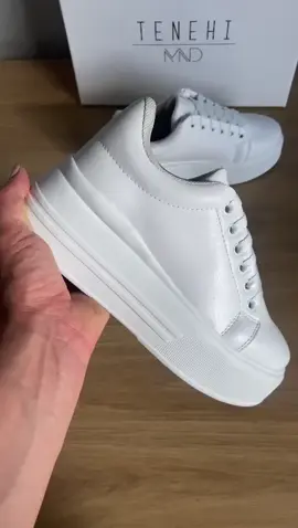 tênis feminino Branco confortável dia a dia. esse tênis e super confortável e vale cada centavo 😍 está apenas 44,99. #acheinashopee #shopee #shopeehaul #sapato 