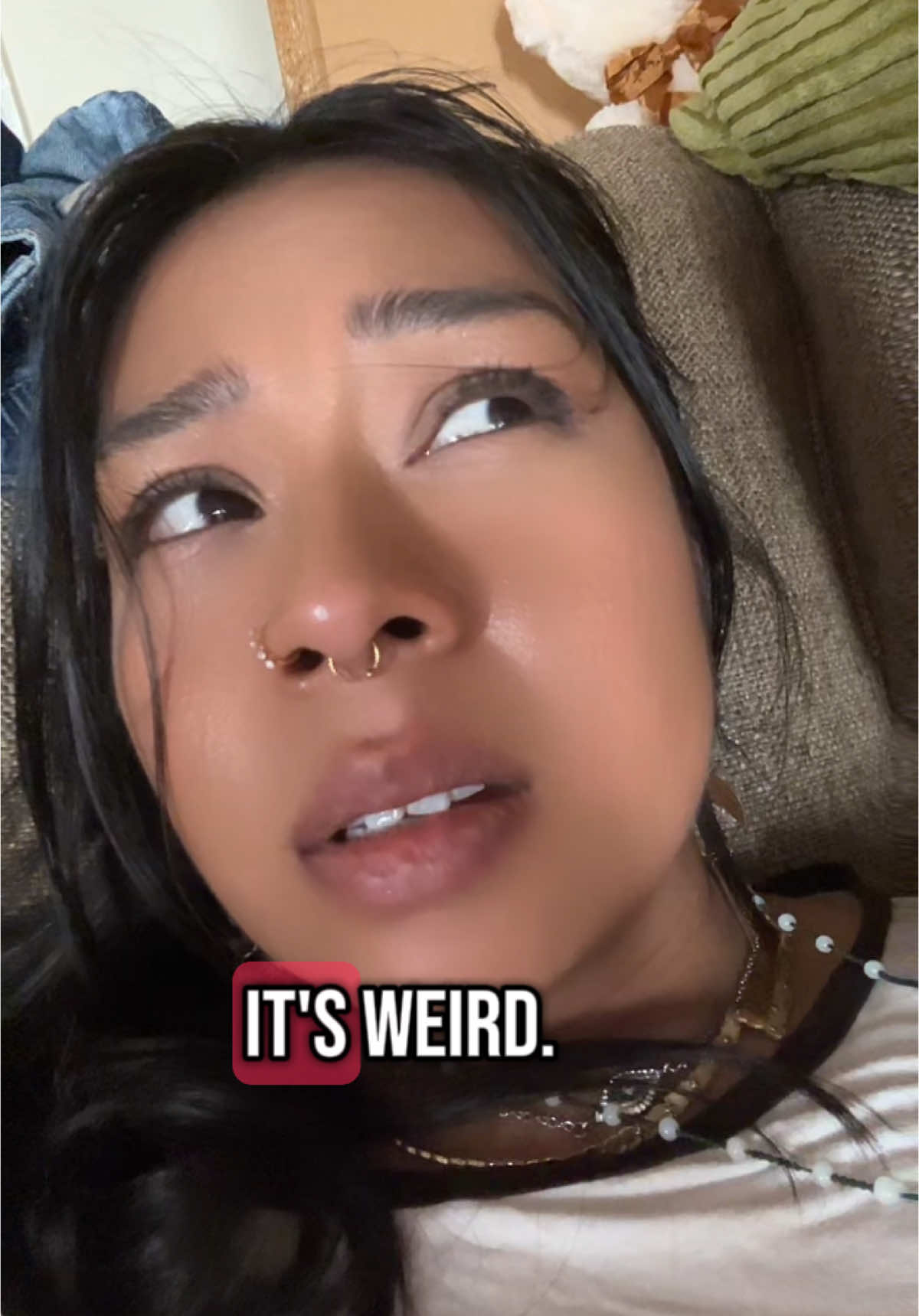 I found out why, but there’s a weird pattern.  Just sayinggggggg 👁️👄👁️ don’t be mean to me if you don’t know what I’m talking about or don’t agree with me. We can disagree without being mean to eachother 😠#drake #streamers #influencers 
