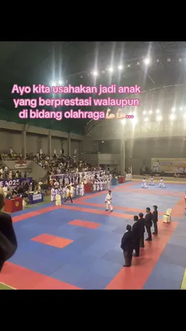 tetapp semangatt dalam keadaan apapun 💪🏻💪🏻#viralvideo#masukberanda#fyppp#4upage#karate 