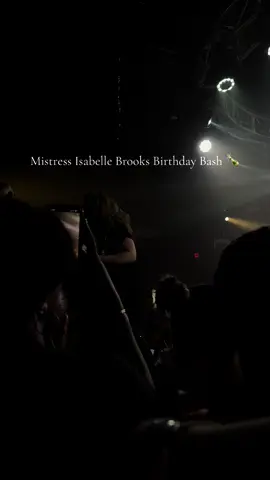 We had a wonderful time celebrating our beloved H-Town Queen @the_mib with @Vanessa Vanjie & @Jaida Essence Hall last night 🍾🪩🖤⚡️✨ @PurpleHays2000🤘 #foryoupage #foryou #fyp #wlwcouple #wlw #lesbiancouple #lesbian #lgbt #agegapcouple #agegap #olderwomen #middleagedwomen #mrsandmrshays 