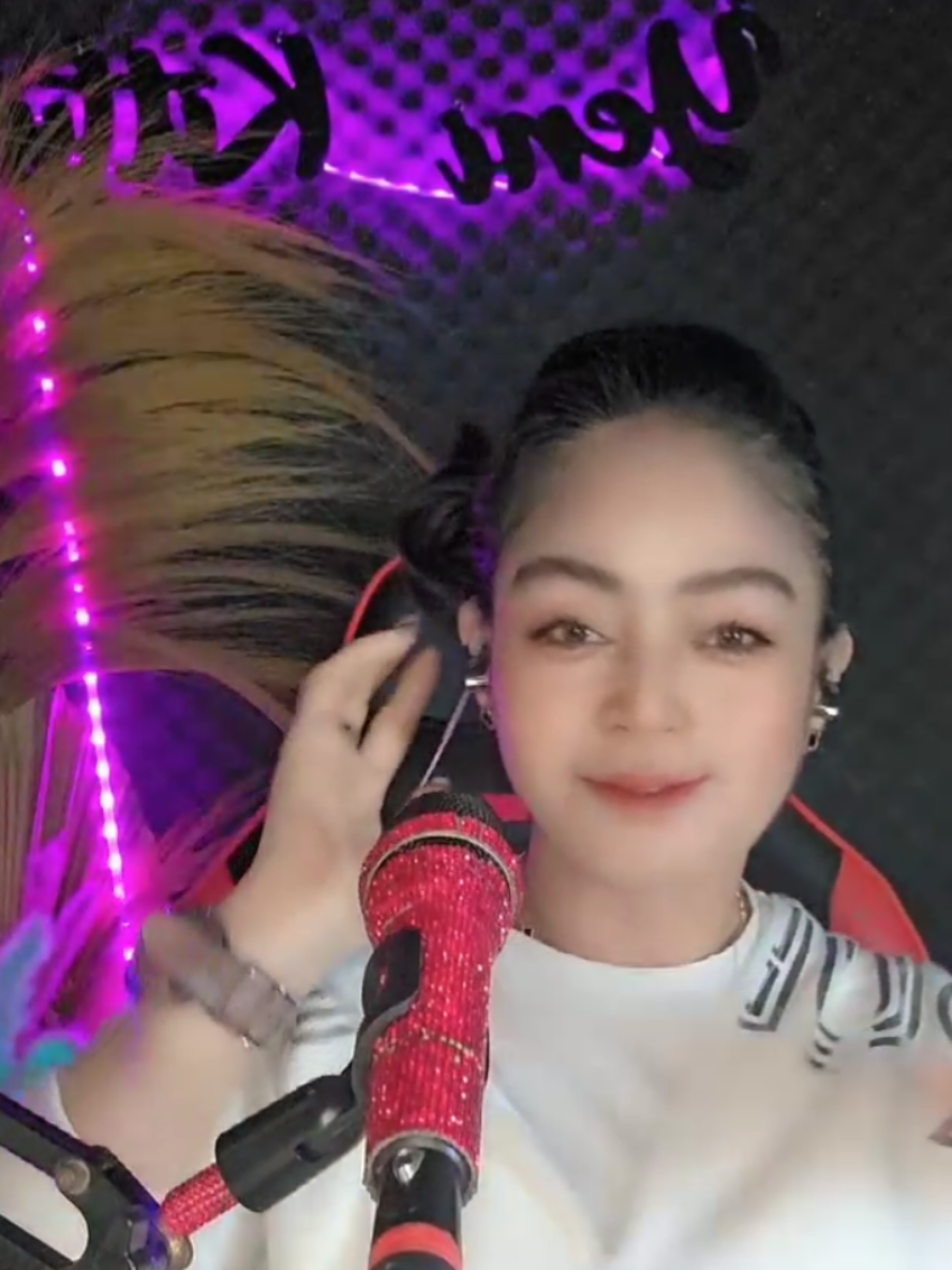 GADIS BALIKU kitloov..di gasken lagu2 yg kalian req......ini vt2 yg aku post tayangan ulang pas kita live ya syg2ku😘😘 cover yeni kitty #fyp  #viral 