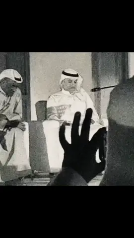 وش غيرك وش فيك؟!😓#VNVideoEditor @Meshal #explore #fyp #عبدالعزيز_الضويحي 