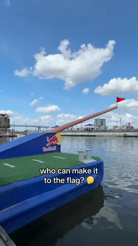 egos were checked & skills were tested 🙂‍↕️  📍: #RedBullChampionshipRun | Philadelphia #capturetheflag #challenge #philadelphia 