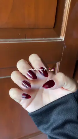 my fav color karna bikin cerah 🙆🏻‍♀️🫰🏻  #fyp #xyzbca #kukupalsu #rednailstheory #rednails #kuku #nailart #nailartsimple 