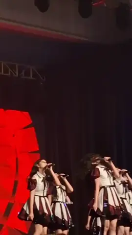 FANCAM @jkt48.indira.s Bibir Yang Telah Dicuri JKT48 ALL IN TOUR SURABAYA @indiraise.id  #indiraputriseruni #jkt48indira  #jkt48allintoursurabaya #jkt48allintour #JKT48 