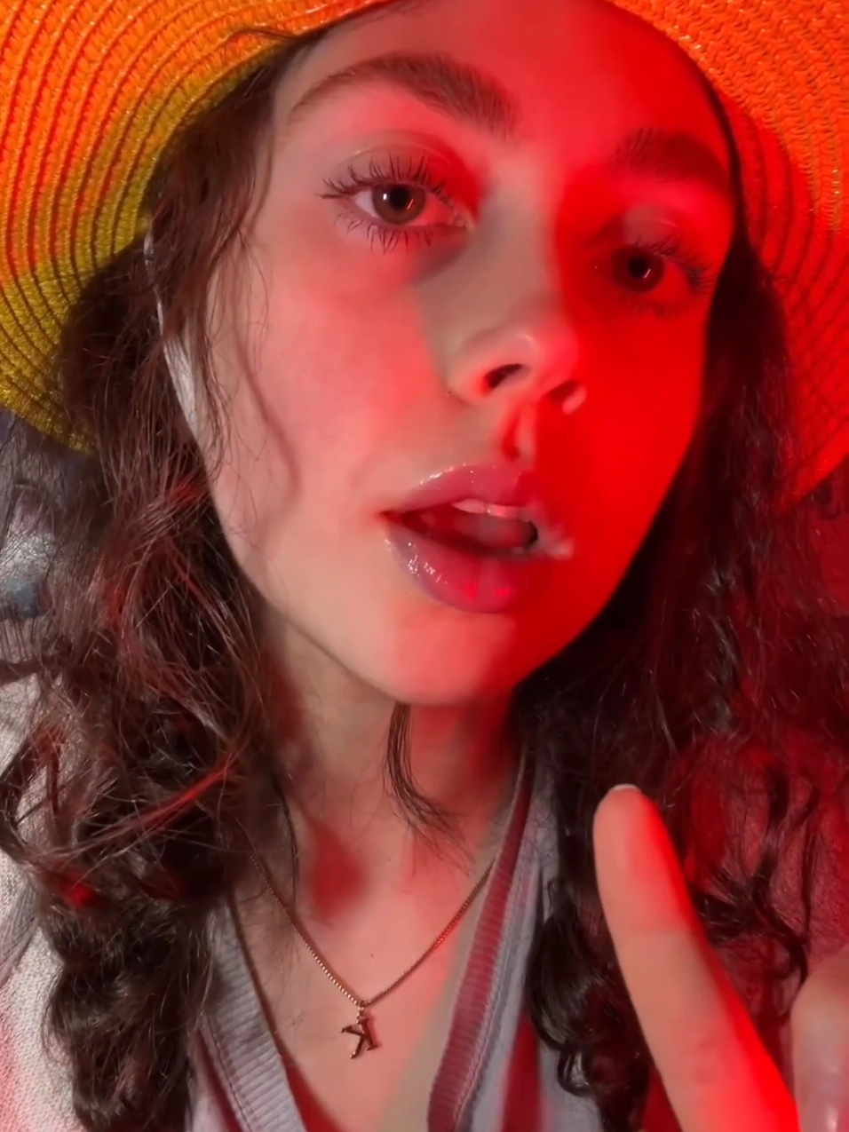 Sonidos adictivos de boca 👅, asmr mouth sounds. #asmr #asmrmouthsounds 