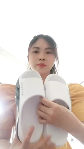 (Chính hãng) Dép bánh mì quai ngang REDLEO nam nữ, dép đúc nguyên khối ,có đủ size ,chống chơn trượt, có lỗ thoáng khí #dép #đúc#redleo #xh 