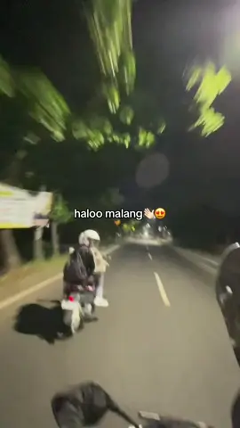 #CapCut pantai bengkung+ngudel🤩 #fyp#story#touring#motor#probolinggo#malang#pantaingudel#pantaibatubengkung#xyzbca   